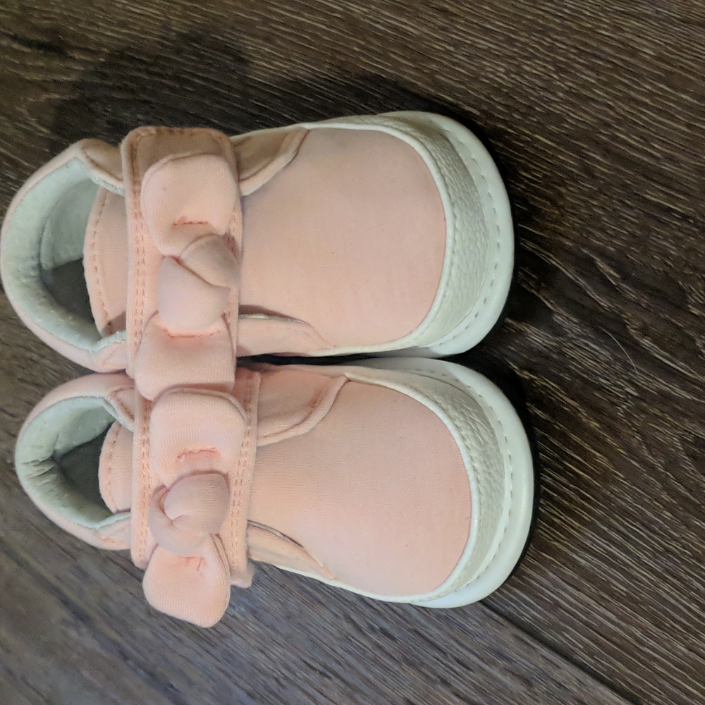 Pink Jack and lily my shoes size 12-18 months (nwot)